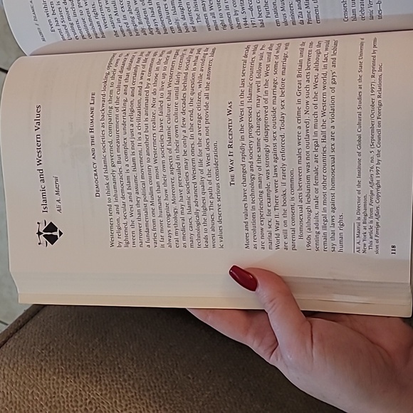 Contemporary international problems world politics paperback Book custom edition - Picture 14 of 16